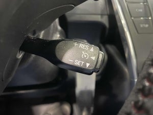 2017 Toyota Camry SE Auto (Natl)