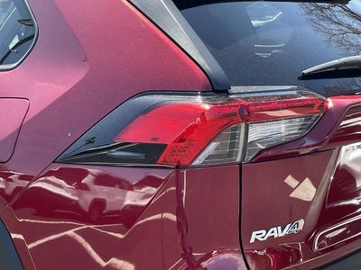 2021 Toyota RAV4 LE AWD (Natl)