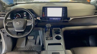 2022 Toyota Sienna XSE AWD 7-Passenger (Natl)